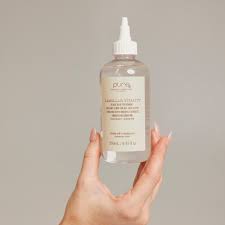 Pure Lamellar Vitality rinse treatment for glass-like shine