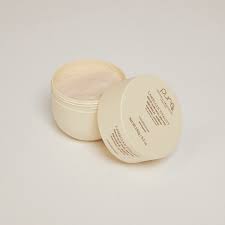 Pure Lamellar Vitality conditioner for soft hydrated hair